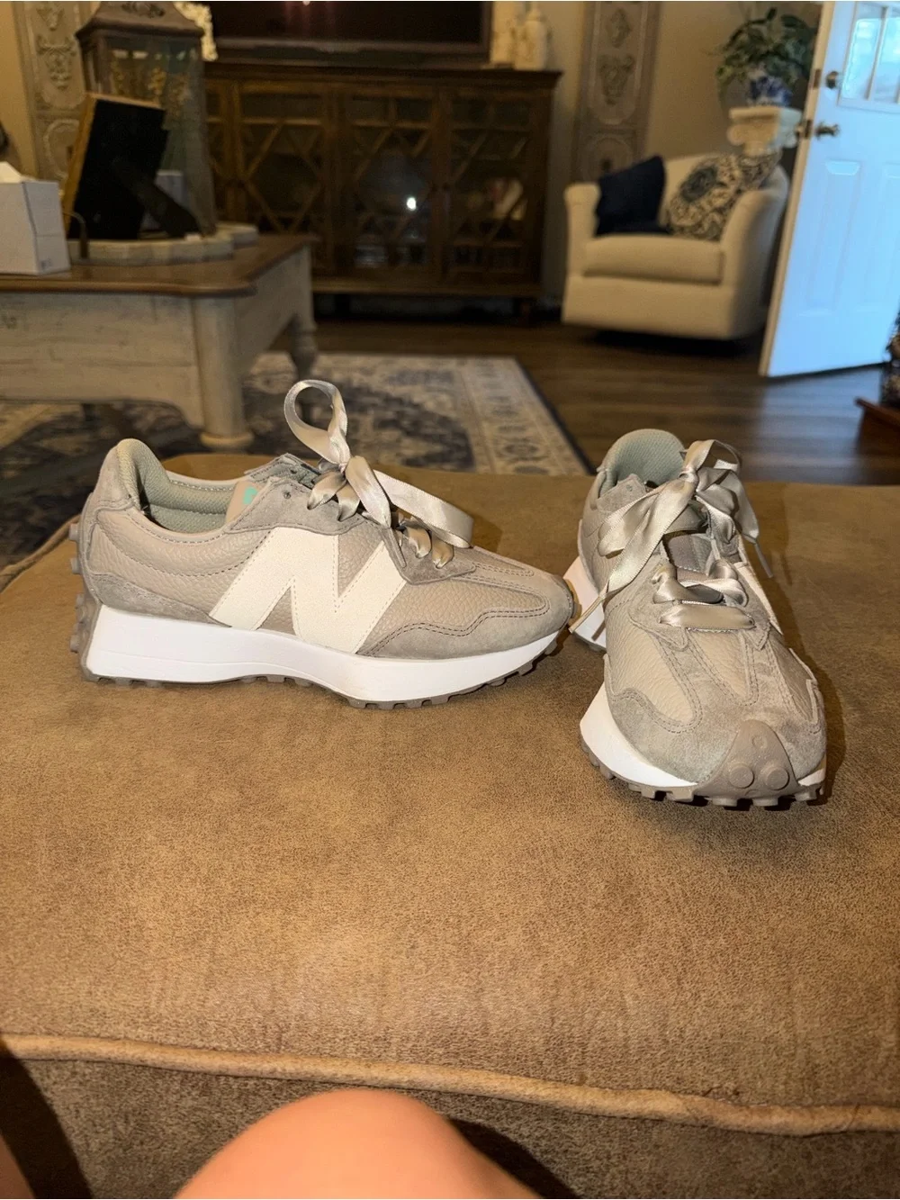 New Balance & Calia Women’s 327 Sneaker